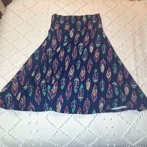 LuLaRoe Flowy Skirt with Feather Pattern